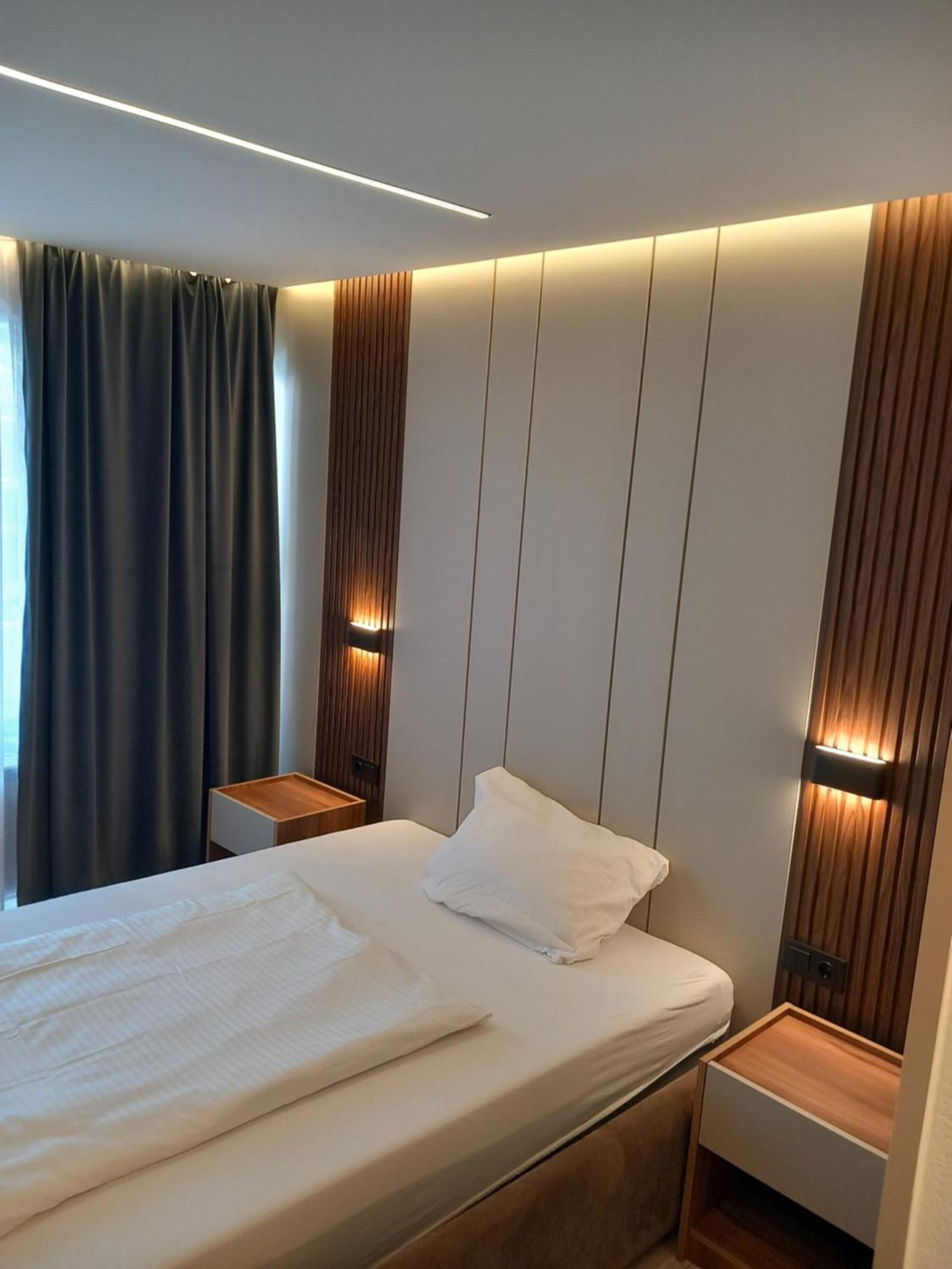 Hotel Hafez Бад-Зальцуфлен Экстерьер фото